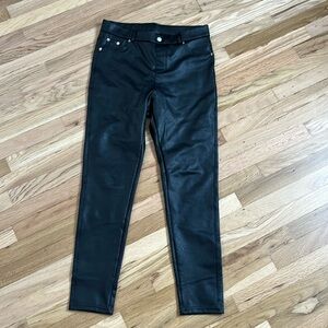 Tagoo high waisted, faux, leather leggings with back pockets. Size medium.
